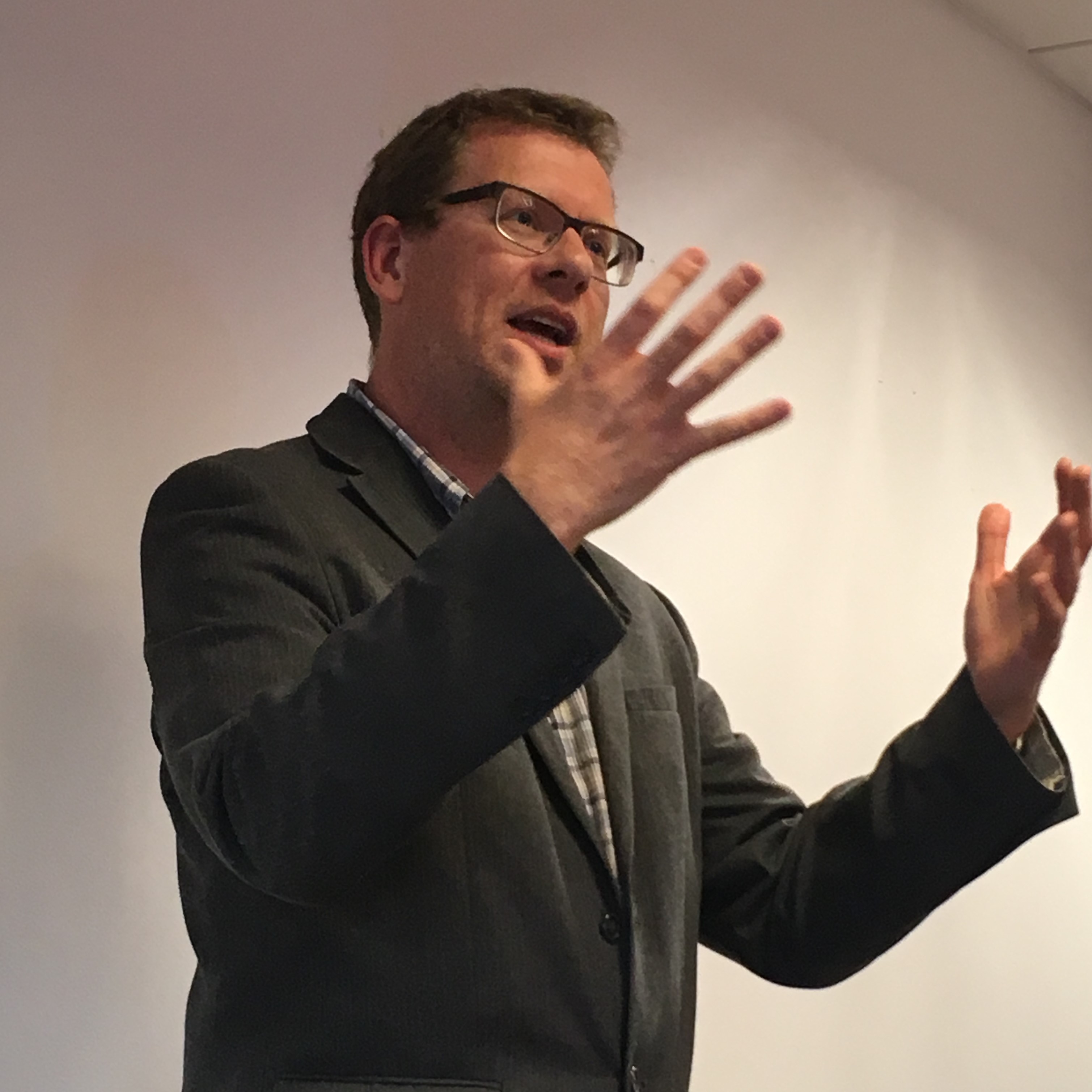 Funny Man Paul Kerensa’s 5 Tips for Comedy 